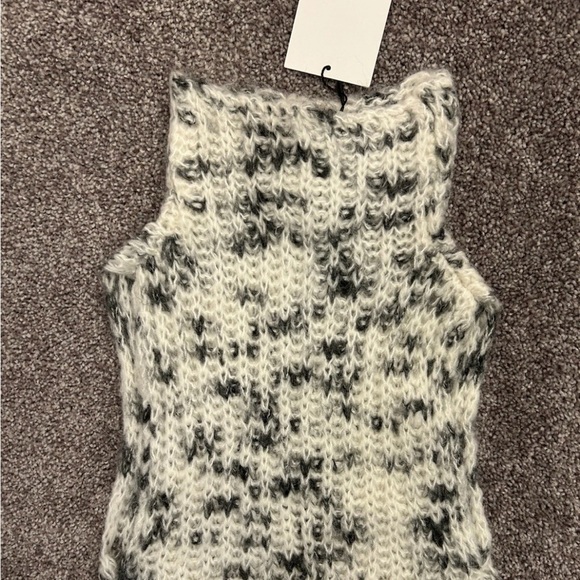 Zara Women's Patterned Knit Sleeveless Turtleneck Sweater Top Size S - NWT $45 - Picture 4 of 13